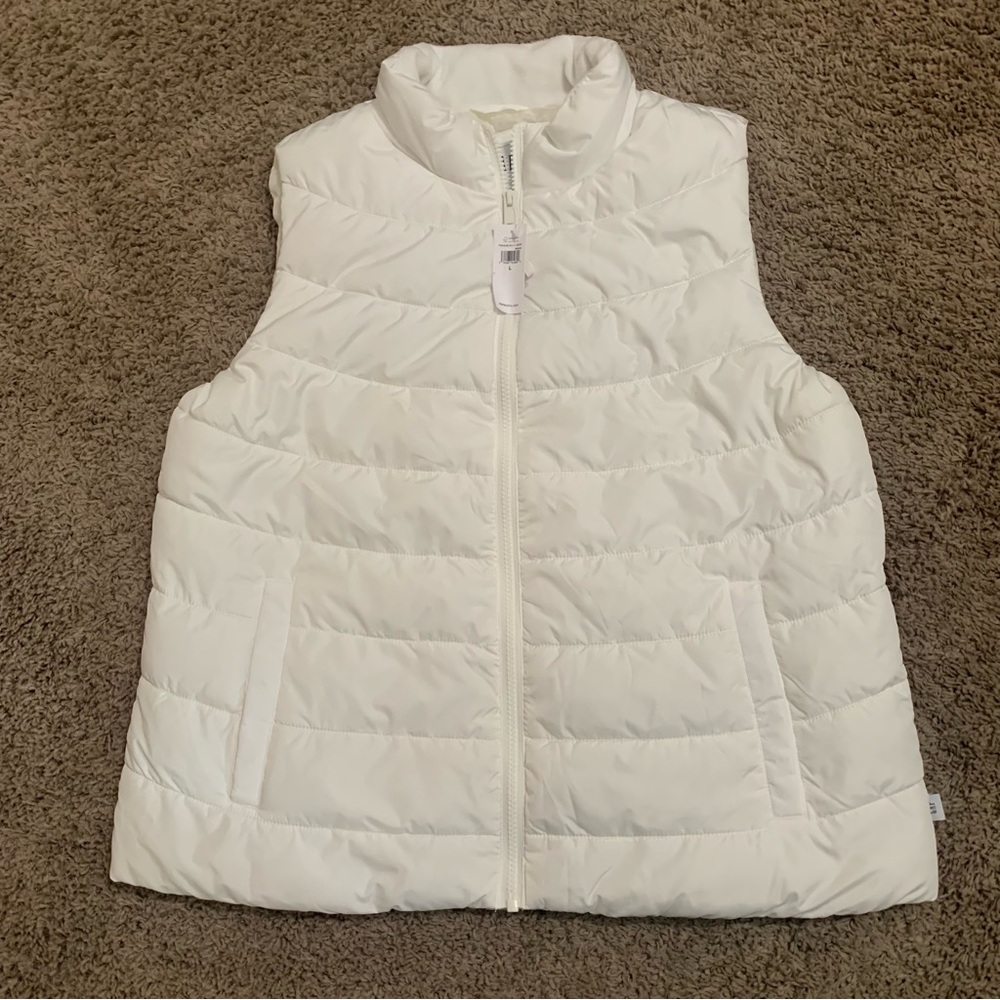 NWT Gap White Puffer Vest Large